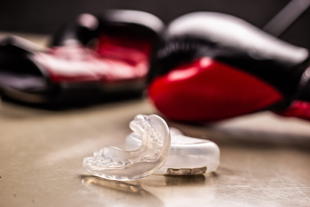 boxing mouth guard .protection for teeth